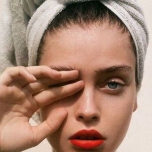 Meet your Posher, Ella